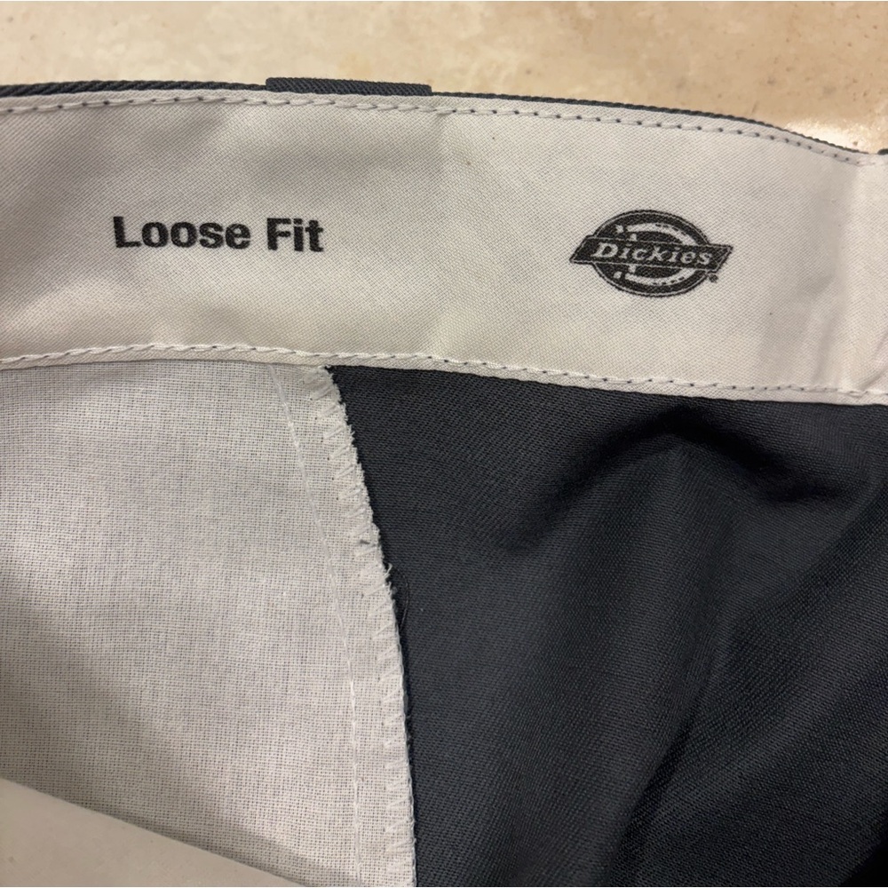 Dickies Grey Loose Fit Shorts - Picture 3 of 4